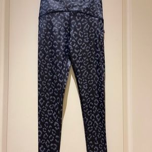 Victoria’s Secret leggings